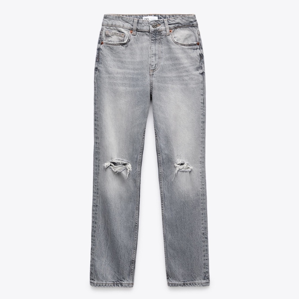 ZARA: RIPPED SLIM JEANS